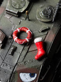 1/72 Scale WT Tank Accessories Swimming Ring Christmas Shoes Miniature Resin Model with Delicate Details Sandbox Scene Accessories