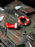 1/72 Scale WT Tank Accessories Swimming Ring Christmas Shoes Miniature Resin Model with Delicate Details Sandbox Scene Accessories
