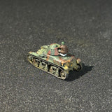 Painted 1/144 Scale WWII French R35 Light Tank Miniature Model with Crew Figure Summer 3-Color Camouflage For Tabletop Wargaming  Dioramas
